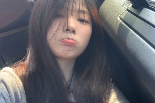 人民锐评痛批！诋毁袁隆平的网红被刑拘：无底线逐利终会摔惨